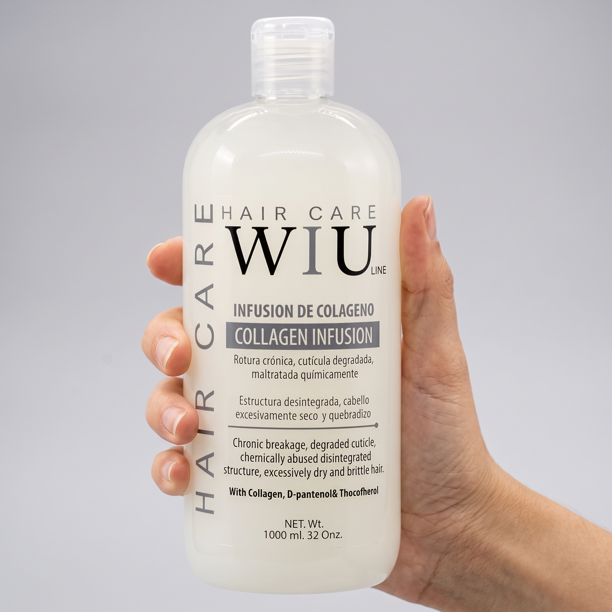 Sarise Cosmética Collagen Infusion deep hair treatment bottle for fragile and overprocessed hair in a hand